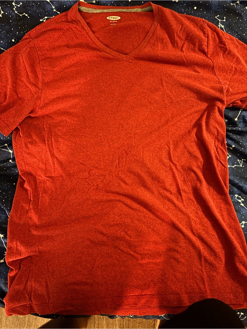 Old Navy Men's V-Neck Tee in Burnt Orange